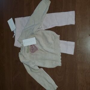 Organic cotton sweater and legging set size 3-6month